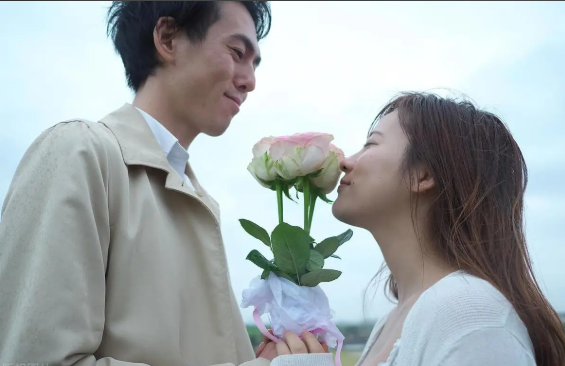 武汉婚外情调查：婚外情开始的时候是喜剧，结束的时候是悲剧，整个过程就是荒诞剧